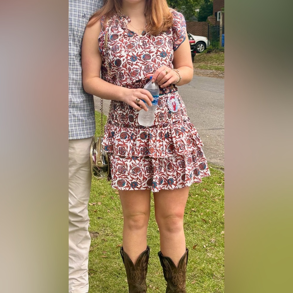 House of Harlow 1960 blue and red floral pattern set